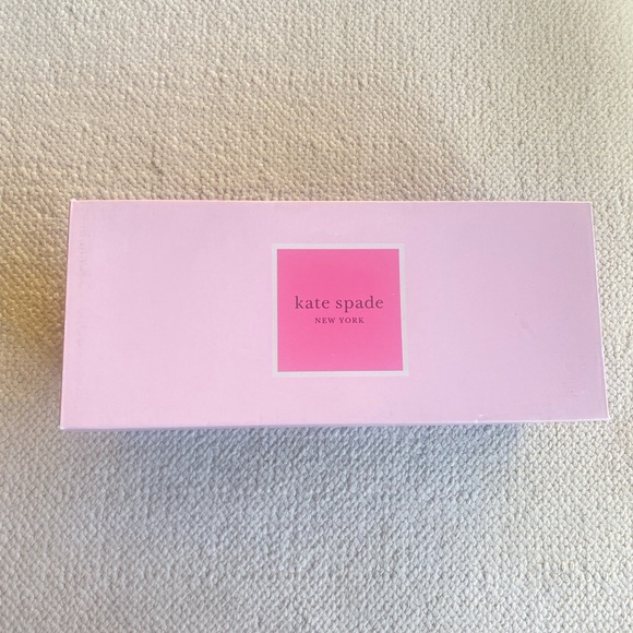 Kate Spade - Picture 7 of 7